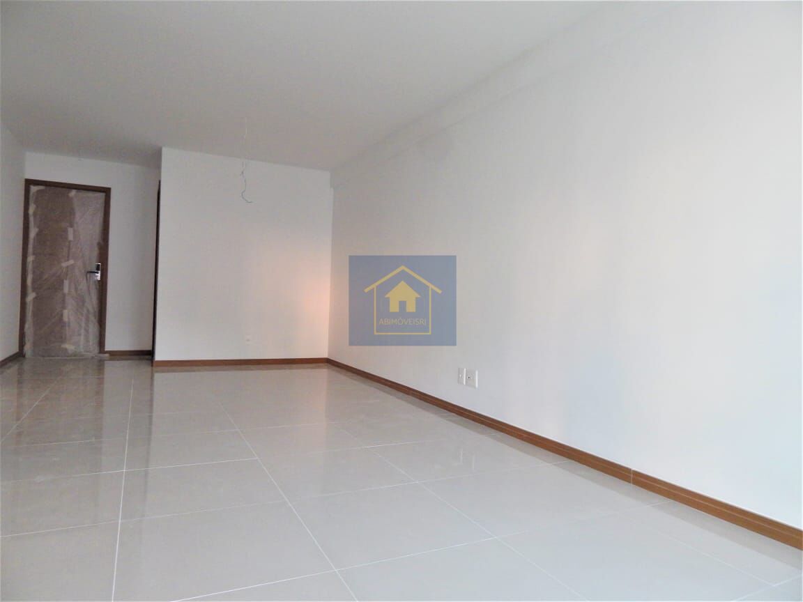 Apartamento à venda com 3 quartos, 104m² - Foto 4