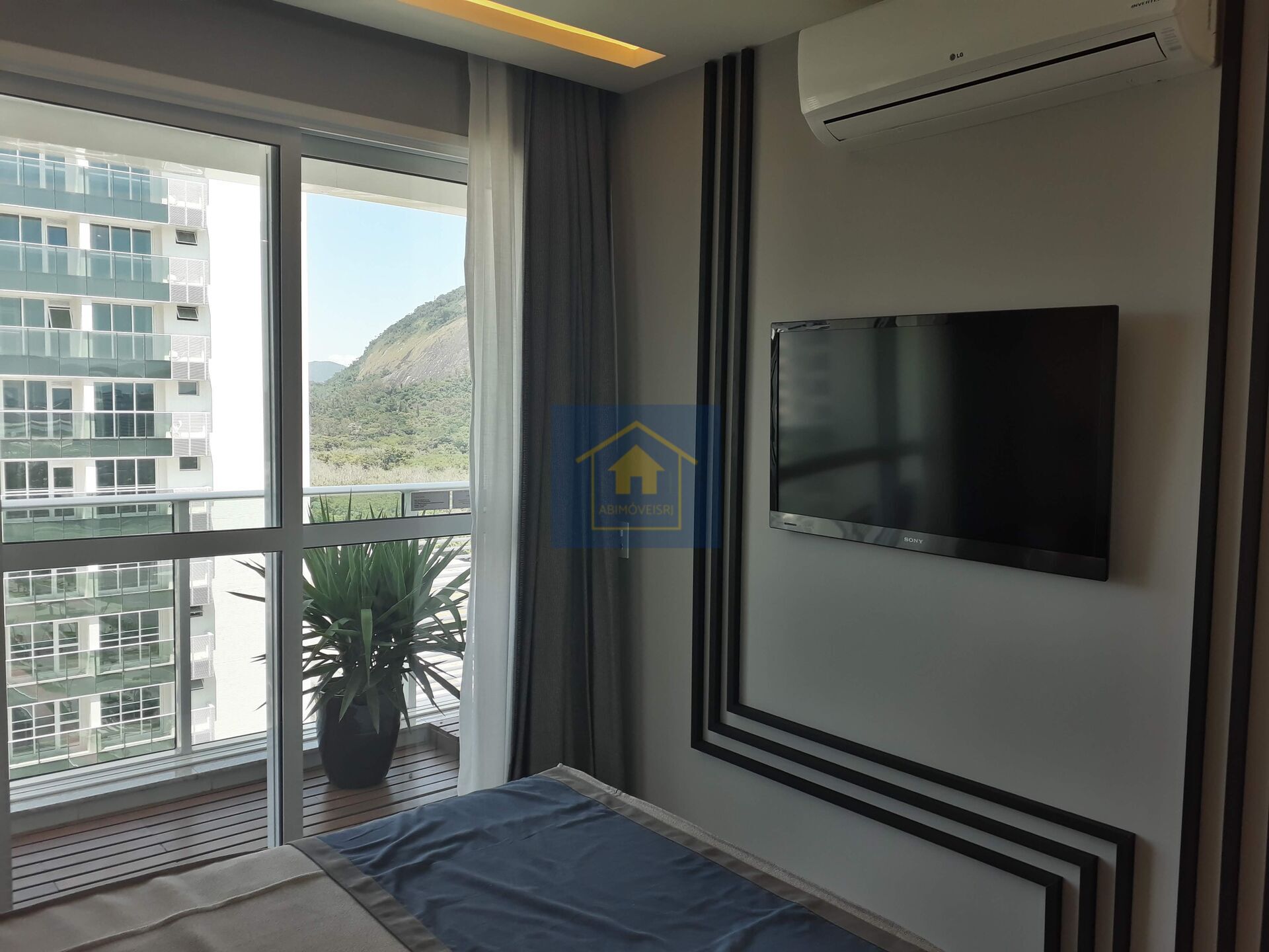 Apartamento à venda com 2 quartos, 79m² - Foto 32