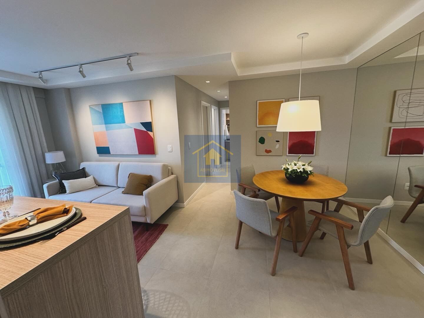 Apartamento à venda com 3 quartos, 81m² - Foto 3