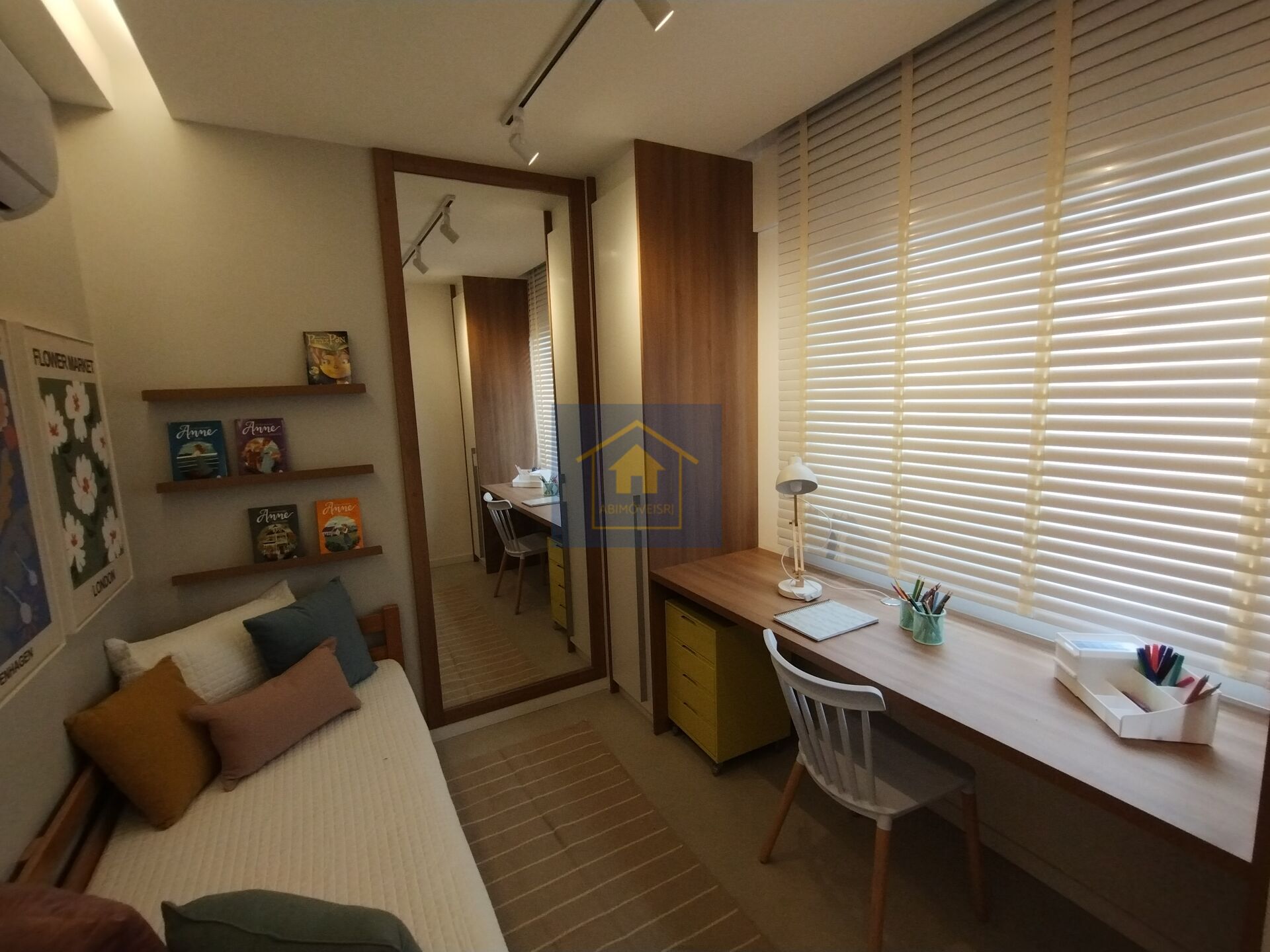 Apartamento à venda com 3 quartos, 81m² - Foto 19