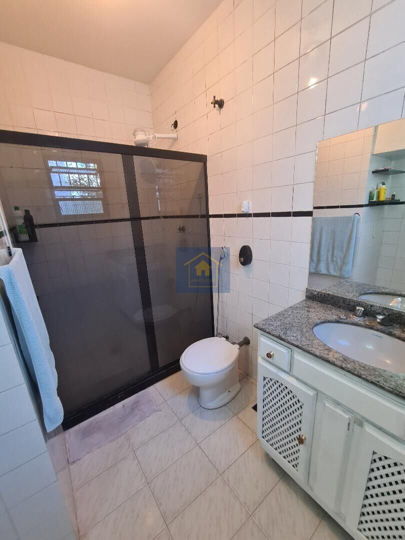 Casa à venda com 4 quartos, 150m² - Foto 17