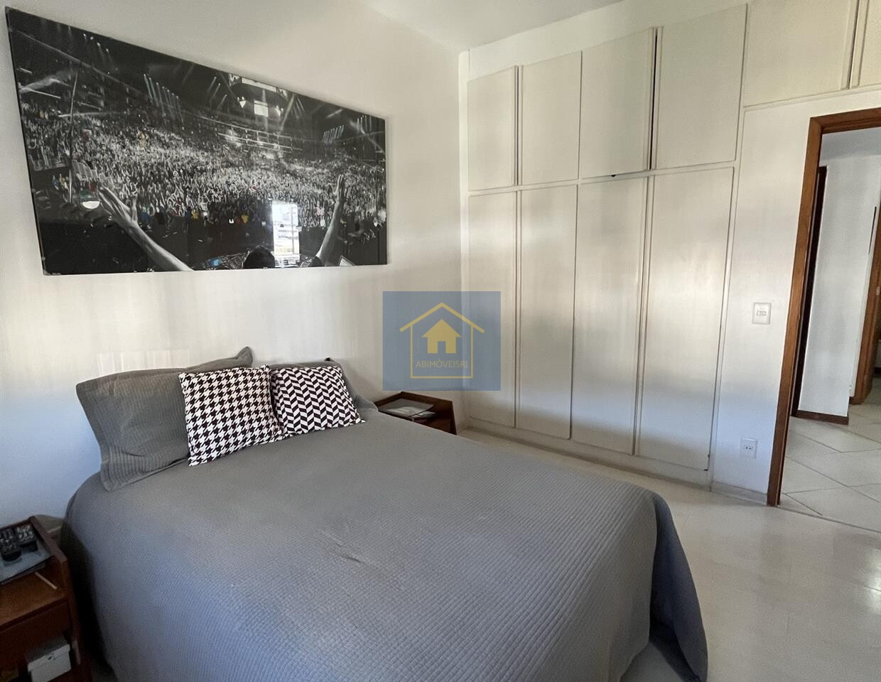 Apartamento à venda com 3 quartos, 130m² - Foto 16