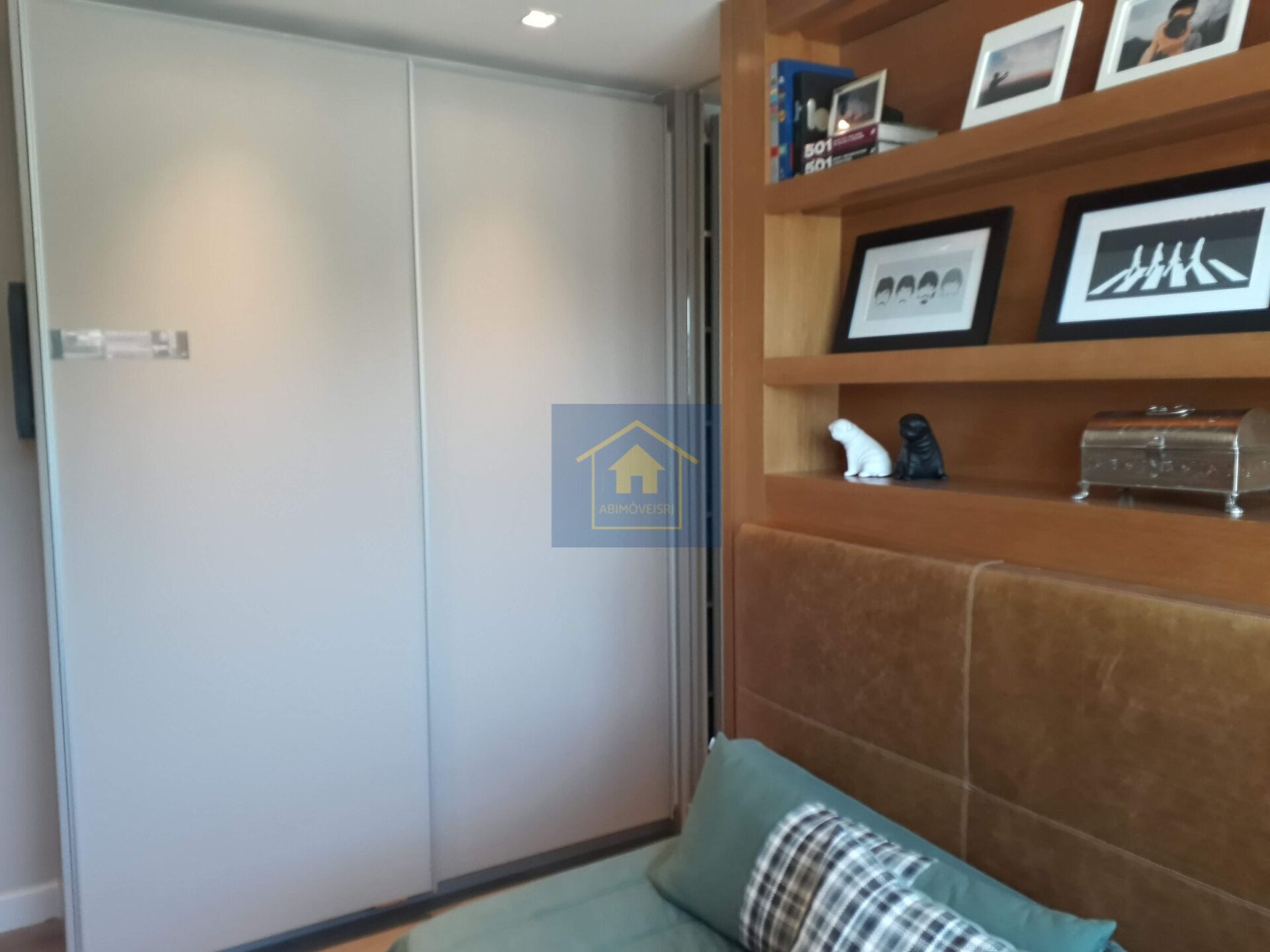 Apartamento à venda com 2 quartos, 79m² - Foto 29