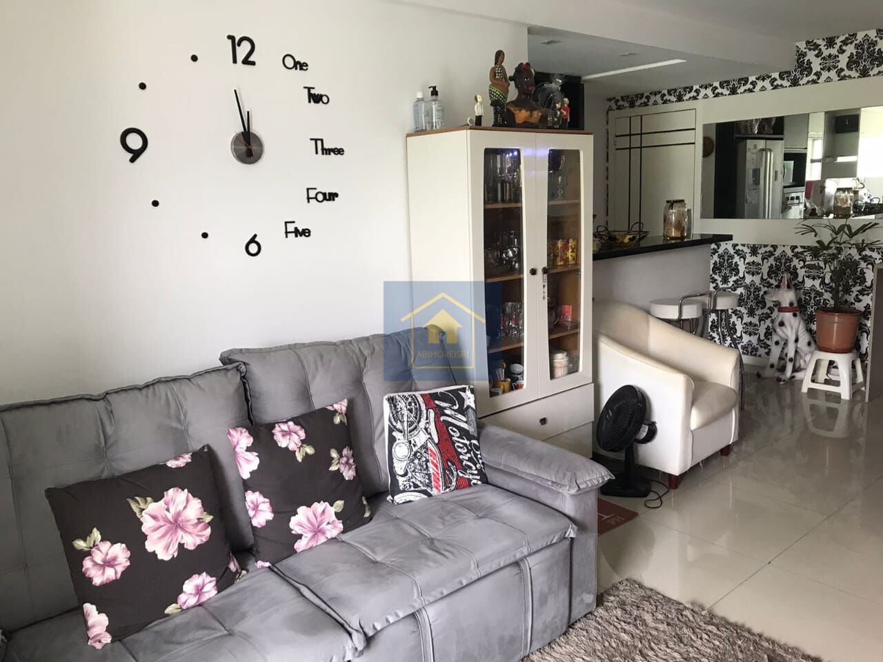 Apartamento à venda com 3 quartos, 81m² - Foto 8