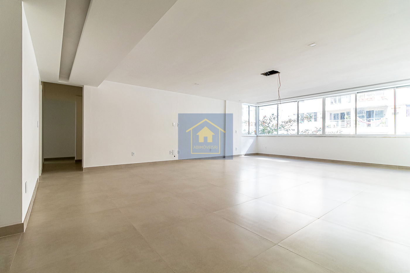 Apartamento à venda com 4 quartos, 155m² - Foto 5