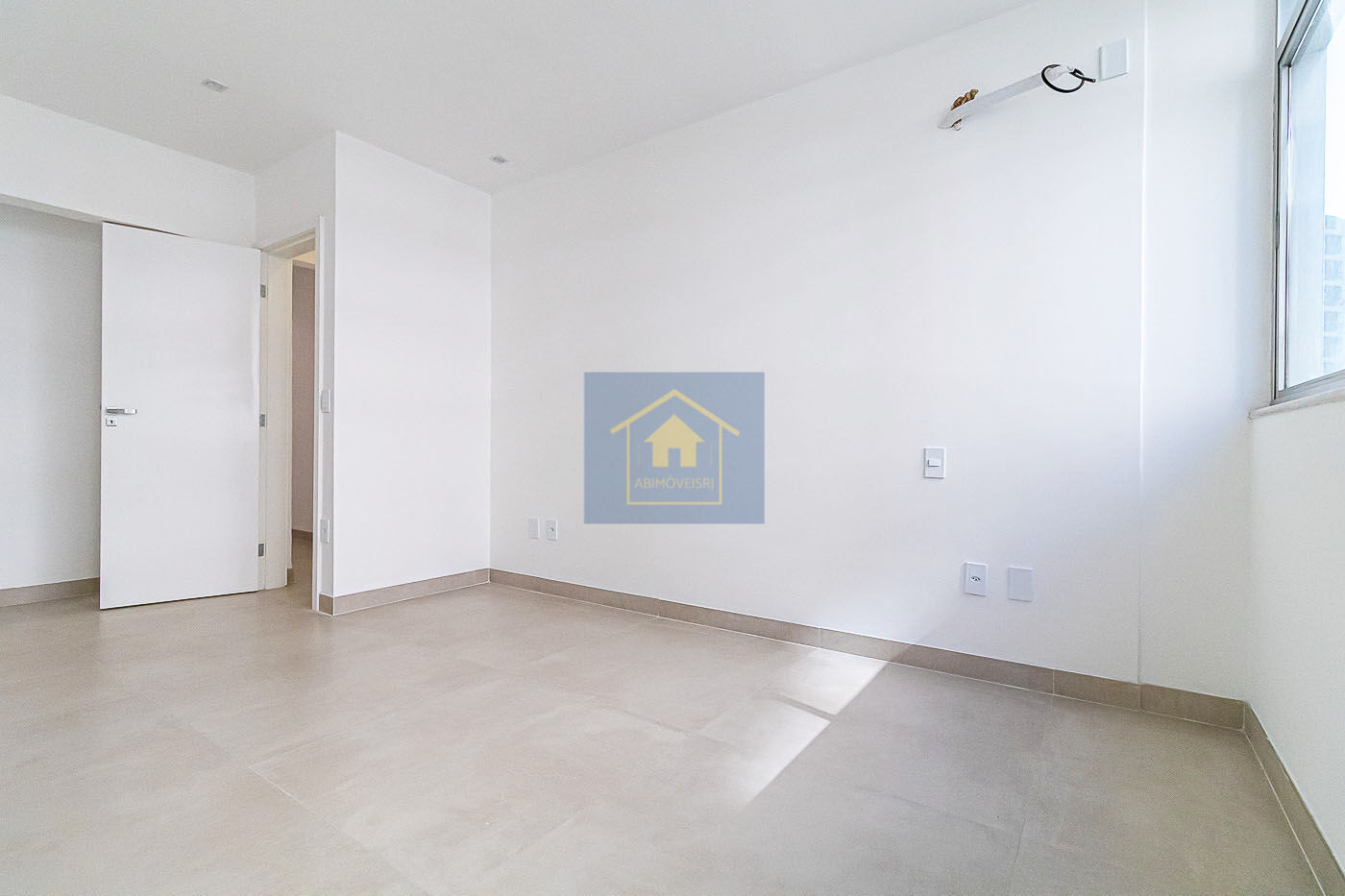 Apartamento à venda com 4 quartos, 155m² - Foto 13