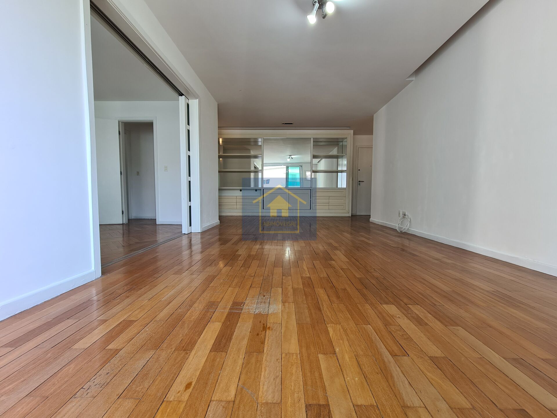 Apartamento à venda com 4 quartos, 151m² - Foto 14