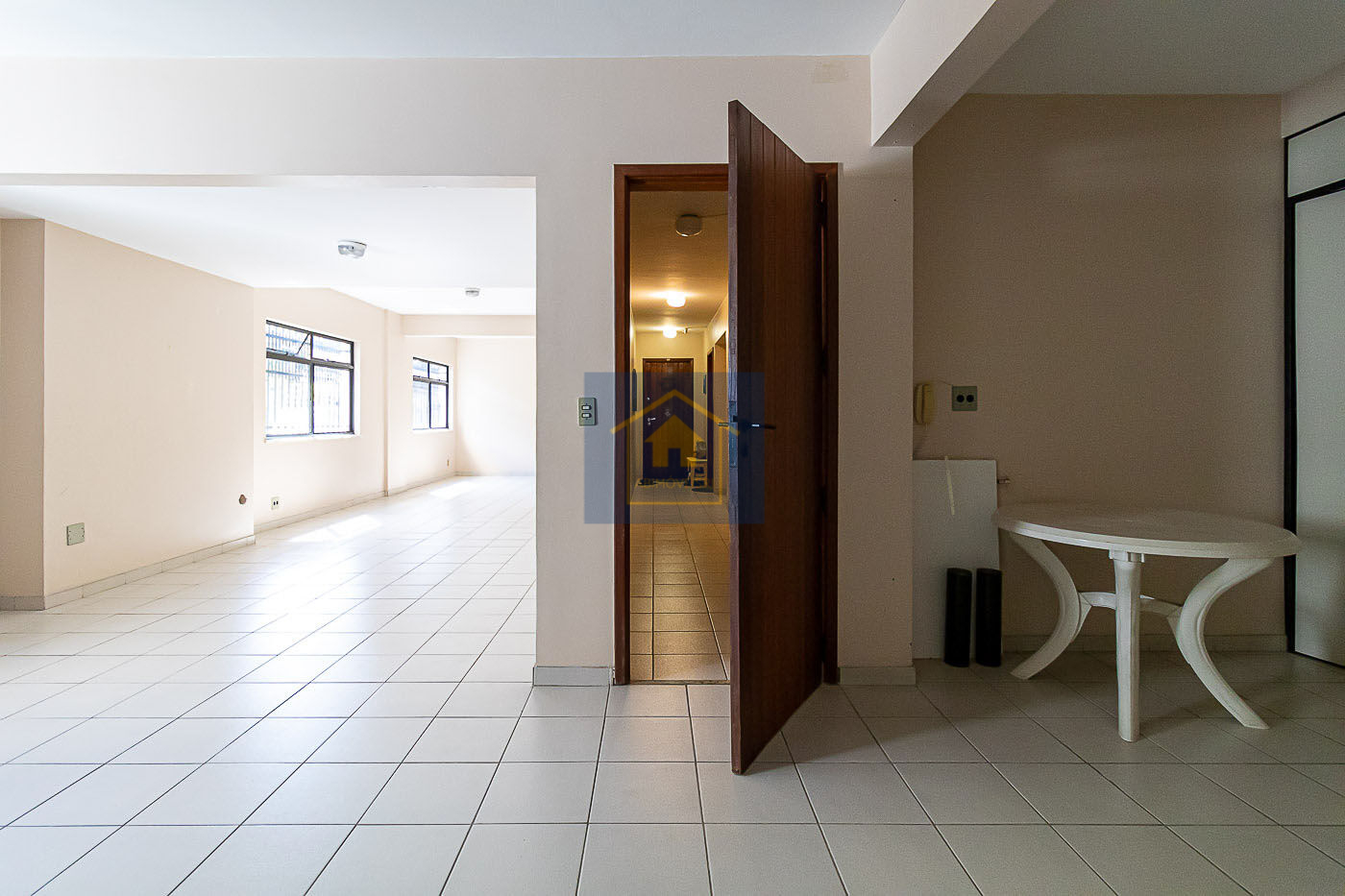 Apartamento à venda com 2 quartos, 88m² - Foto 27