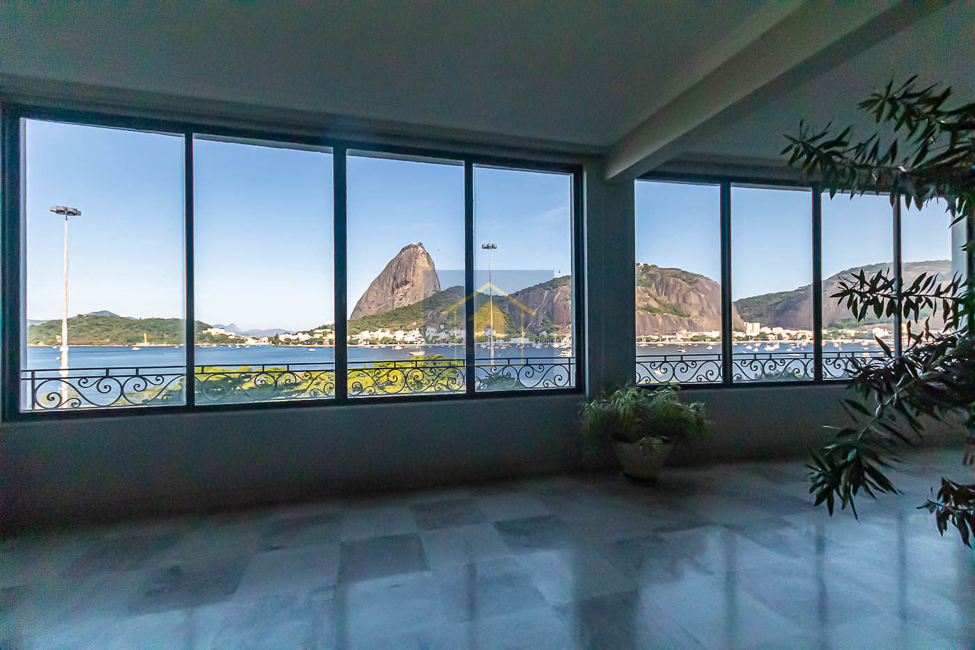 Apartamento à venda com 4 quartos, 525m² - Foto 1