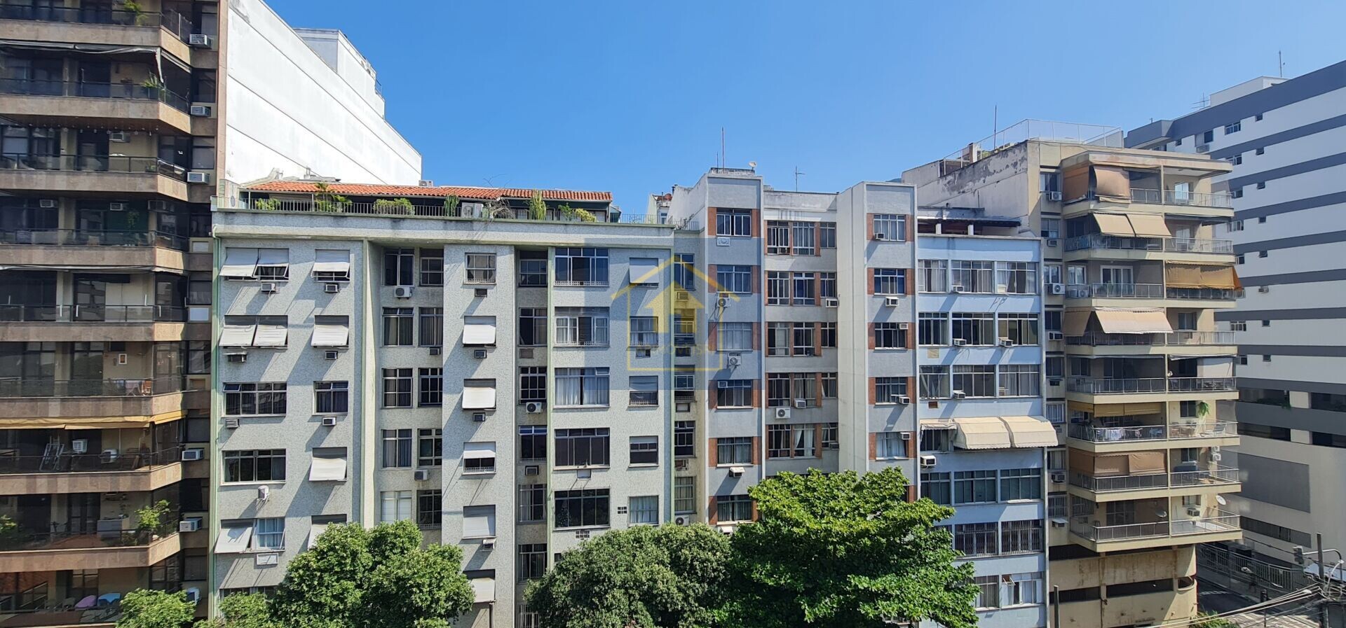 Apartamento à venda com 3 quartos, 120m² - Foto 18