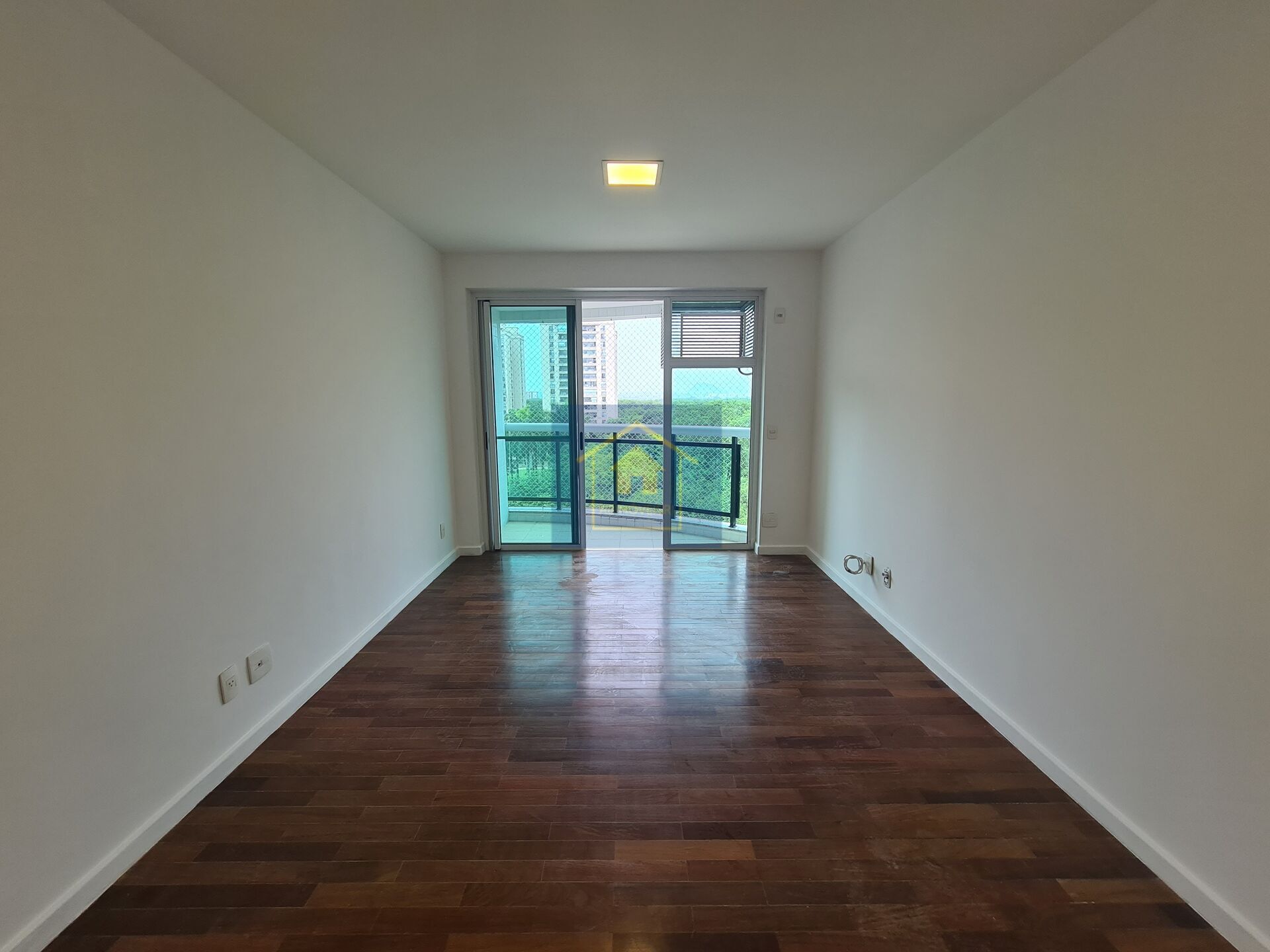 Apartamento à venda com 4 quartos, 157m² - Foto 32