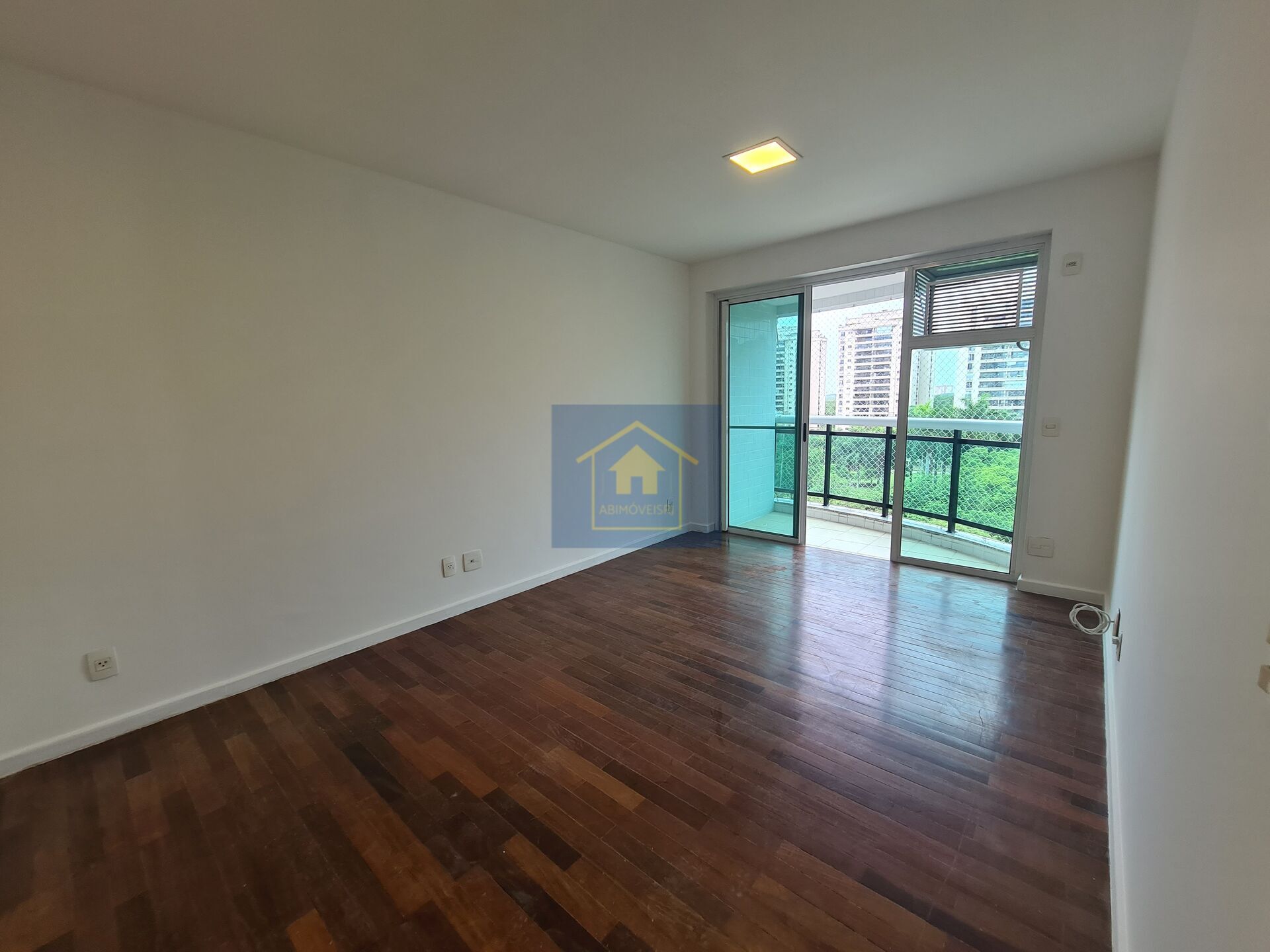 Apartamento à venda com 4 quartos, 157m² - Foto 22