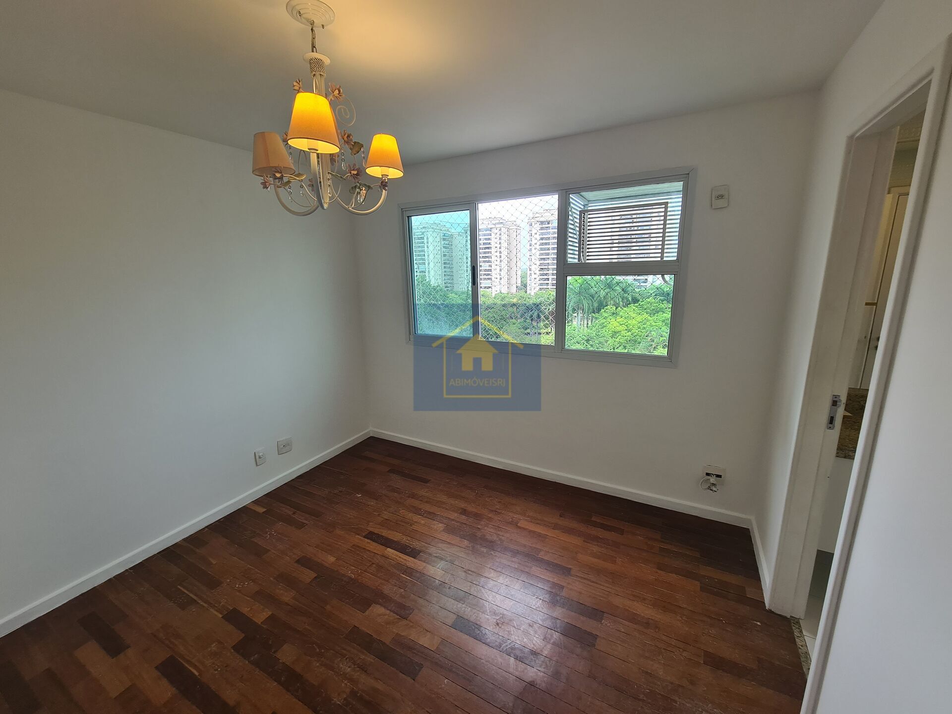 Apartamento à venda com 4 quartos, 157m² - Foto 28