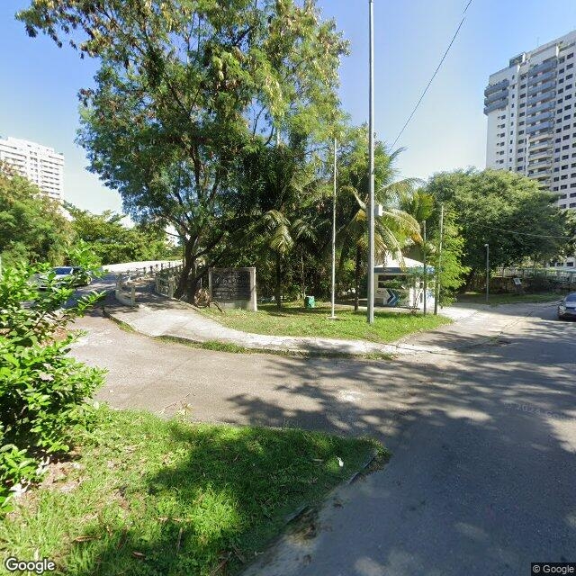 Imagem estática do "Street View" da localização