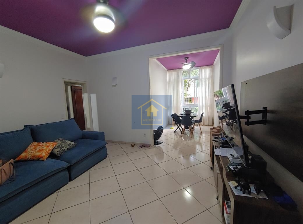 Apartamento à venda com 3 quartos, 104m² - Foto 2