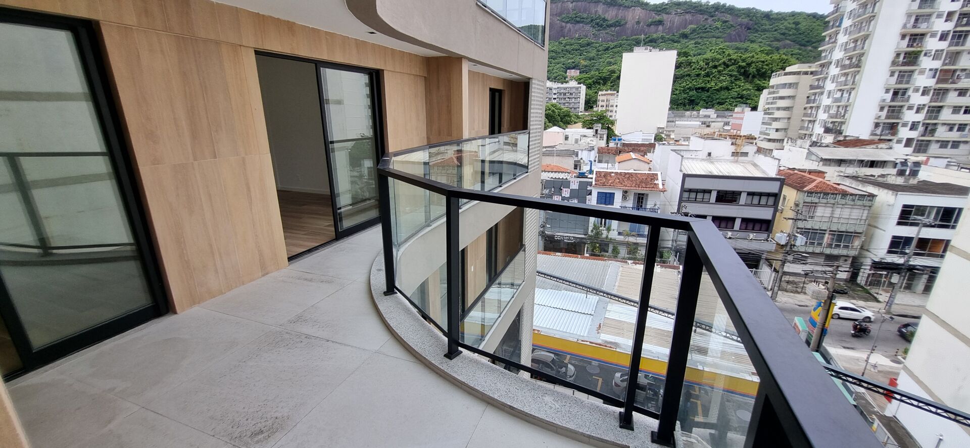 Apartamento à venda com 3 quartos, 133m² - Foto 22