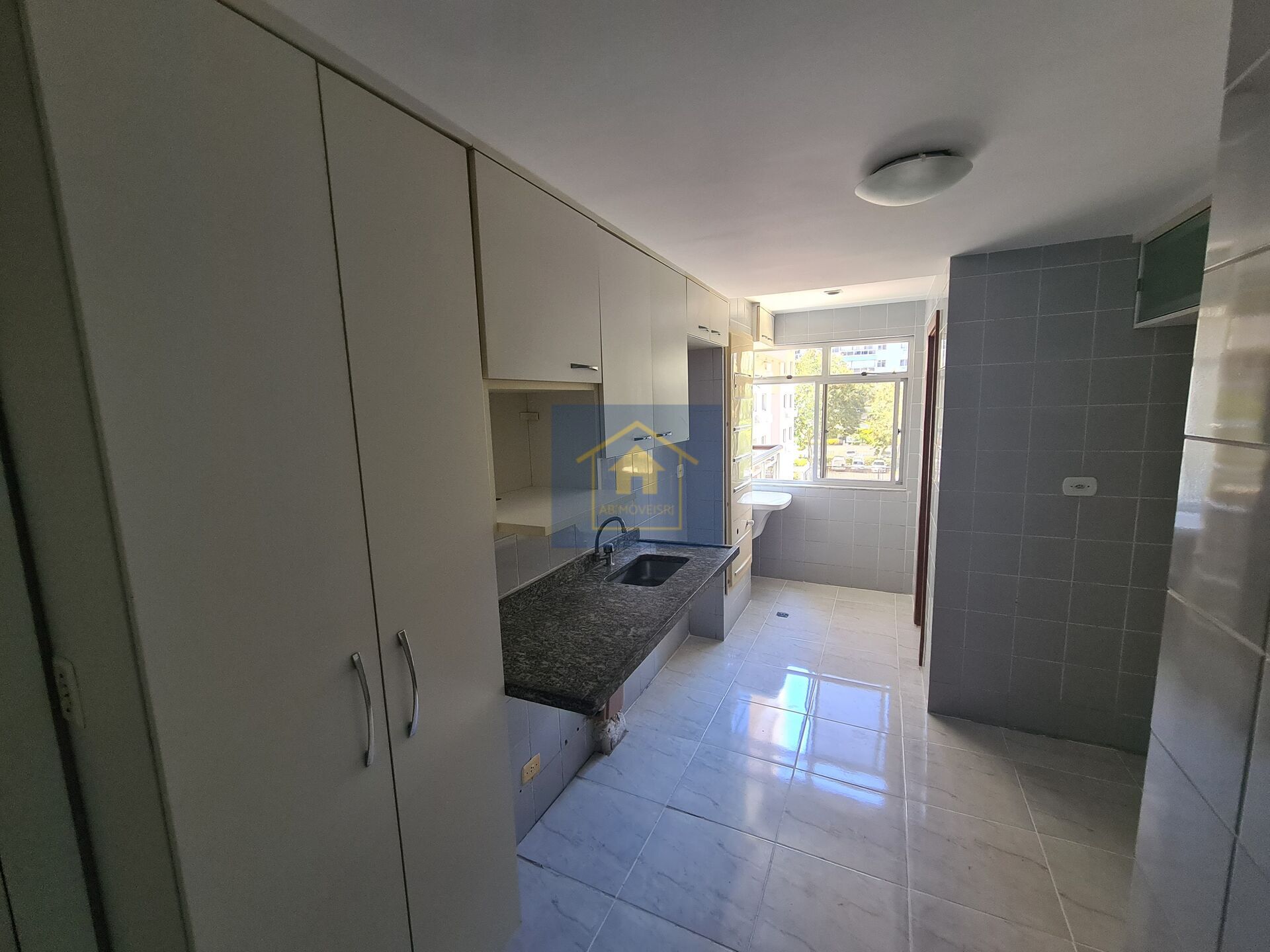 Apartamento à venda com 2 quartos, 86m² - Foto 32