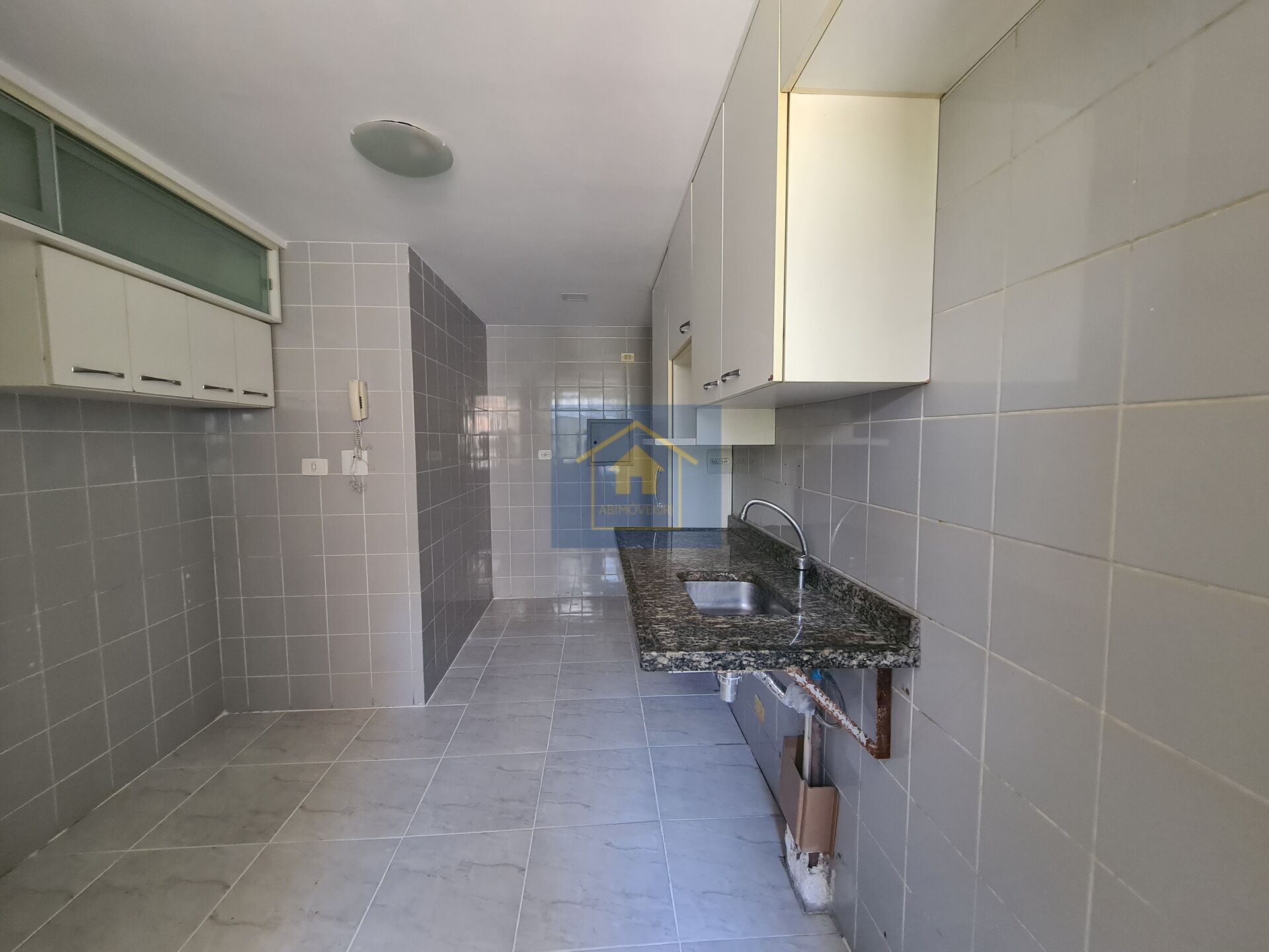 Apartamento à venda com 2 quartos, 86m² - Foto 33