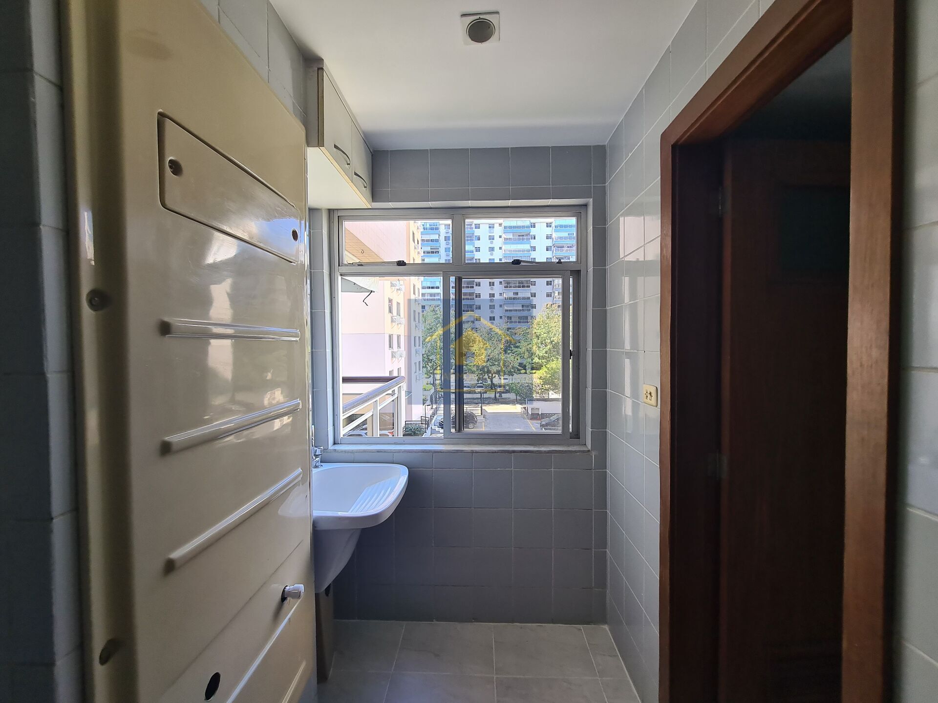 Apartamento à venda com 2 quartos, 86m² - Foto 35