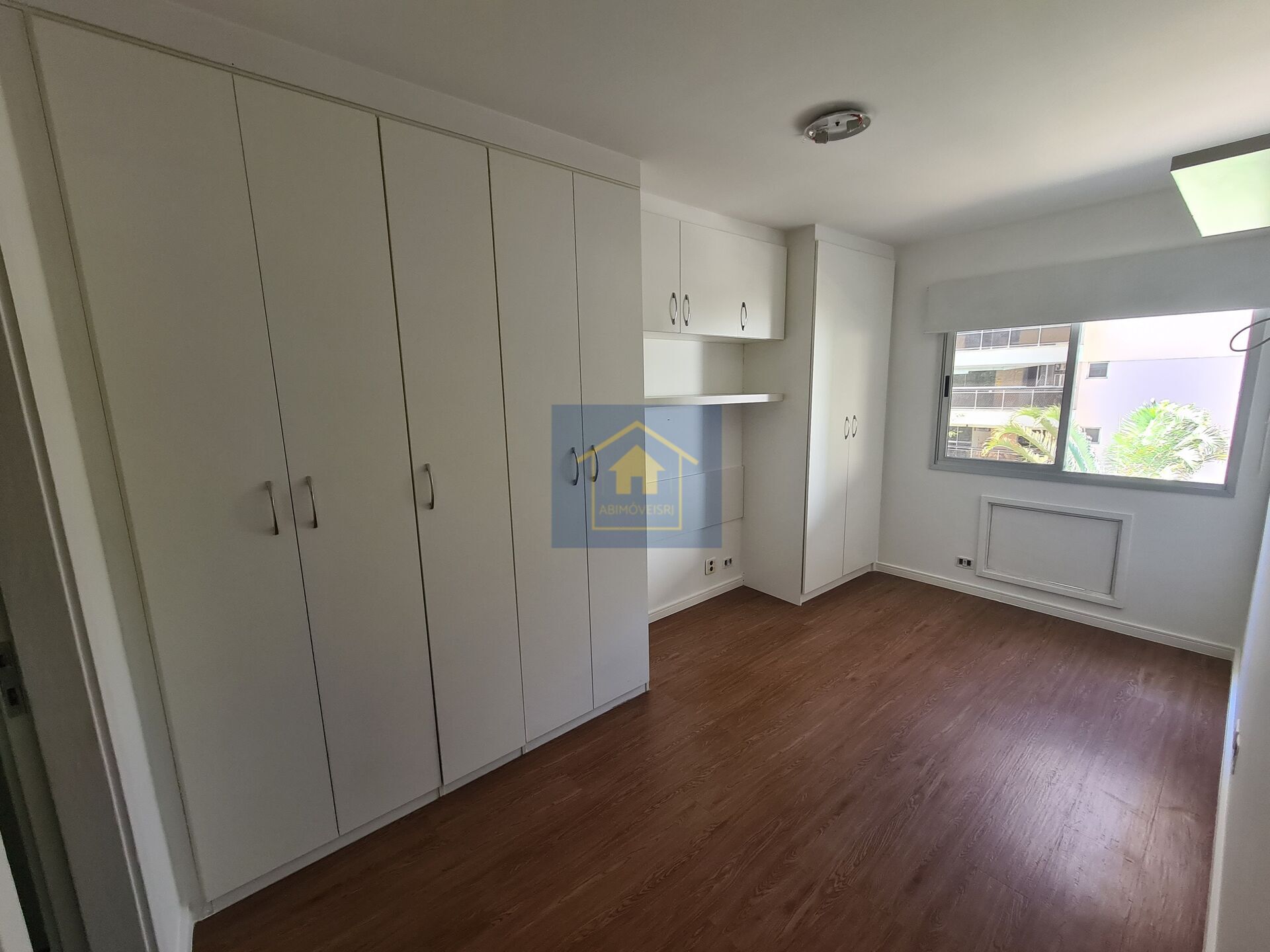 Apartamento à venda com 2 quartos, 86m² - Foto 27