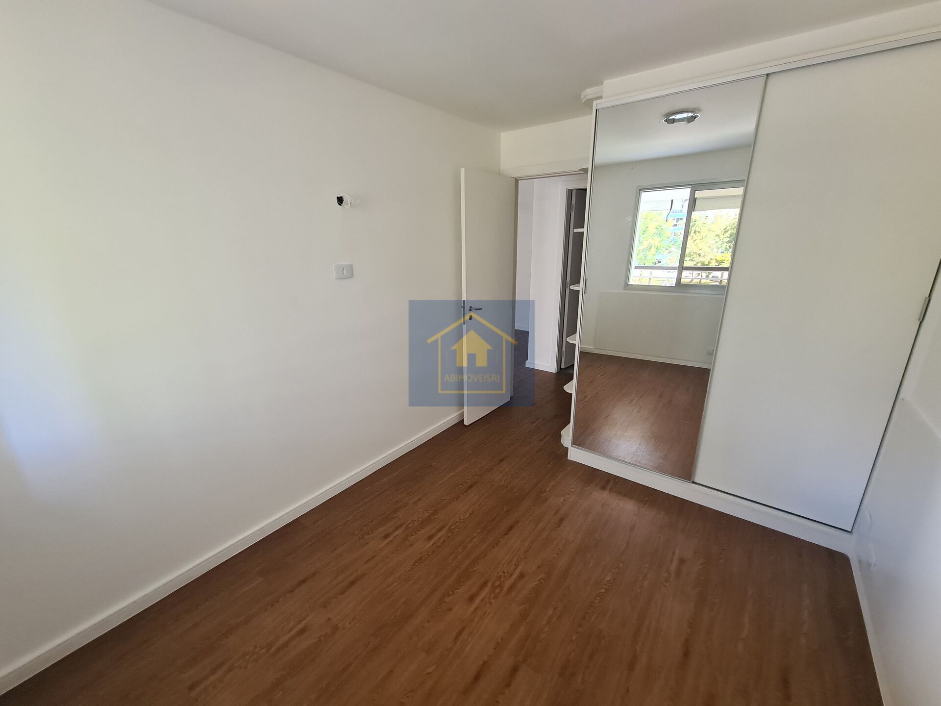 Apartamento à venda com 2 quartos, 86m² - Foto 24