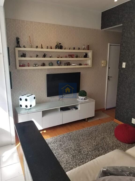 Apartamento à venda com 1 quarto, 53m² - Foto 4