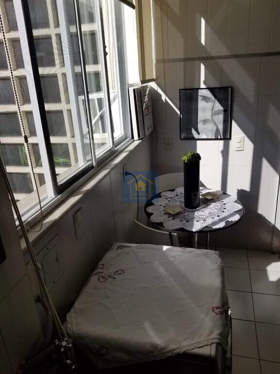 Apartamento à venda com 1 quarto, 53m² - Foto 21