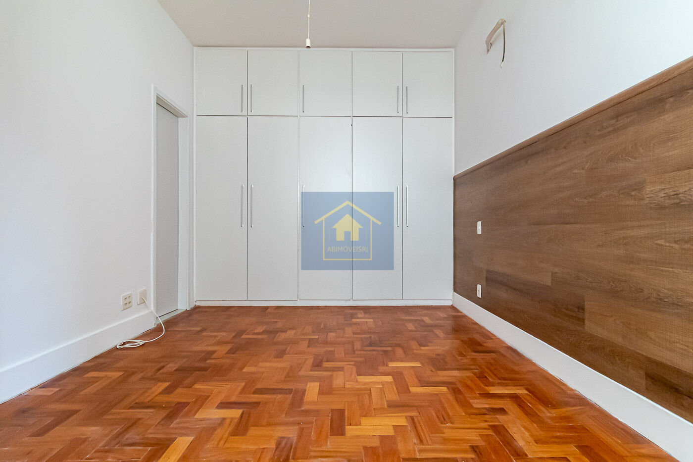 Apartamento à venda com 3 quartos, 90m² - Foto 8