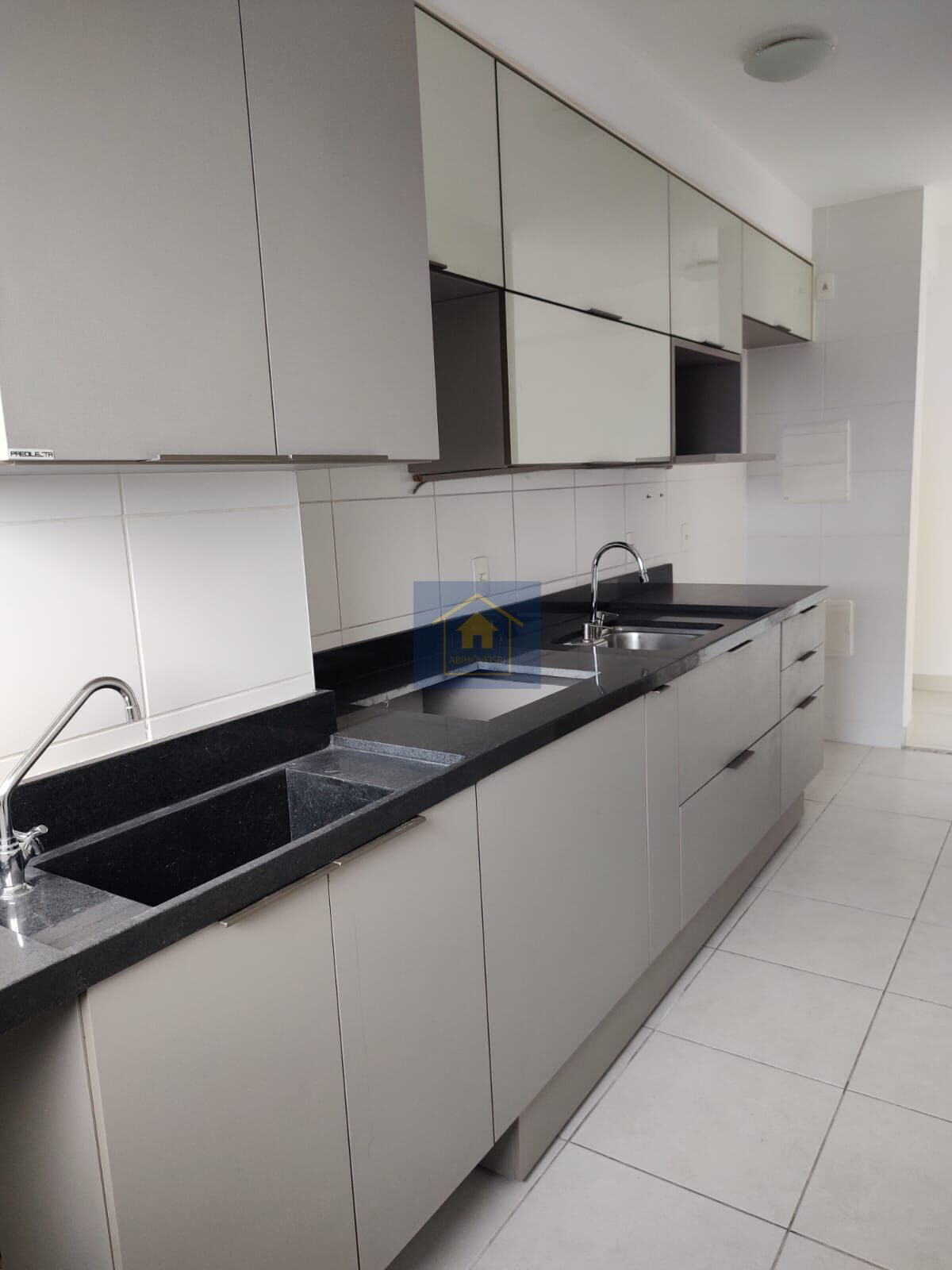 Apartamento à venda com 3 quartos, 69m² - Foto 18