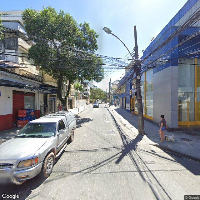 Imagem estática do "Street View" da localização