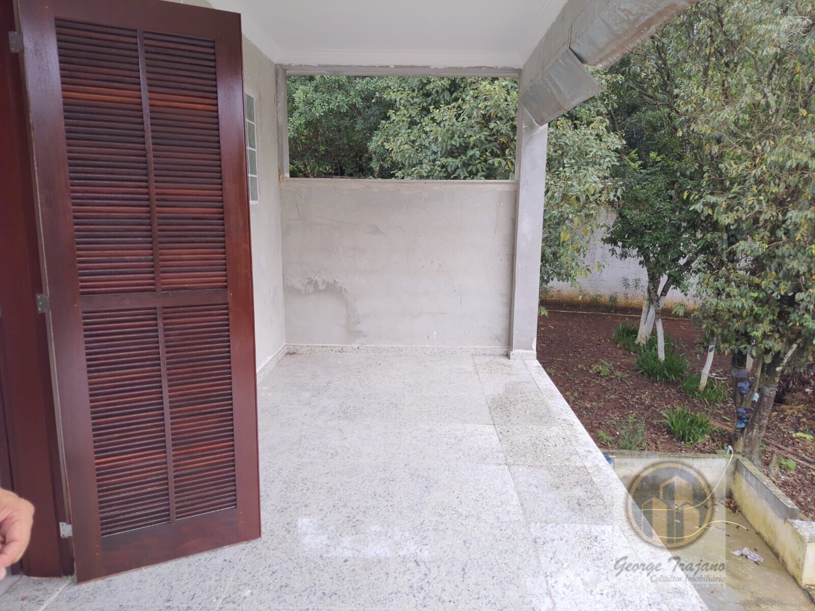 Casa para alugar com 6 quartos, 520m² - Foto 10