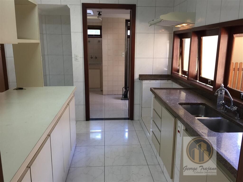 Casa para alugar com 3 quartos, 207m² - Foto 6