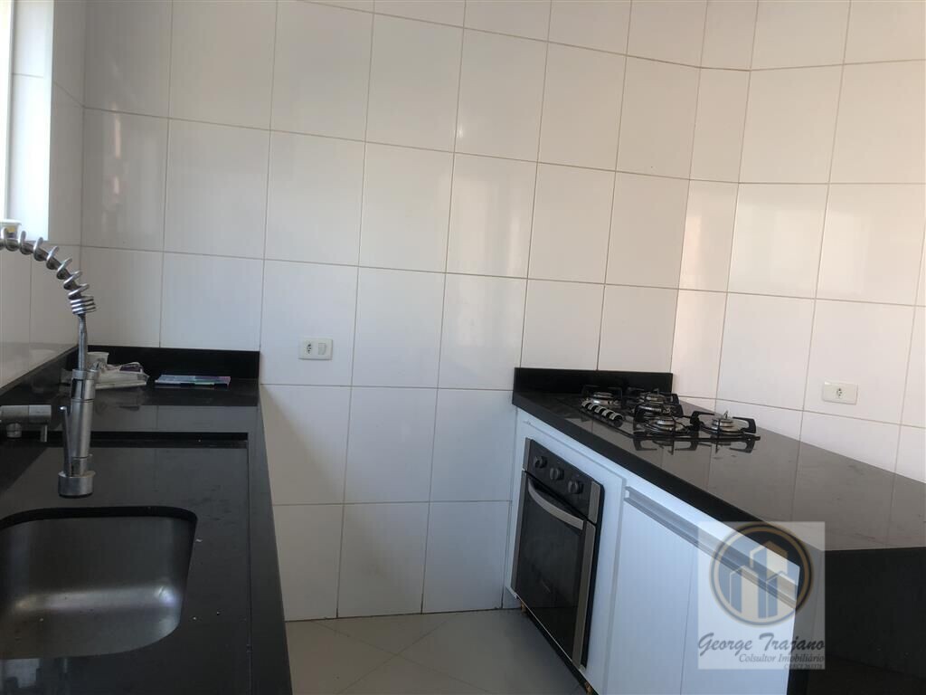 Casa para alugar com 4 quartos, 360m² - Foto 12