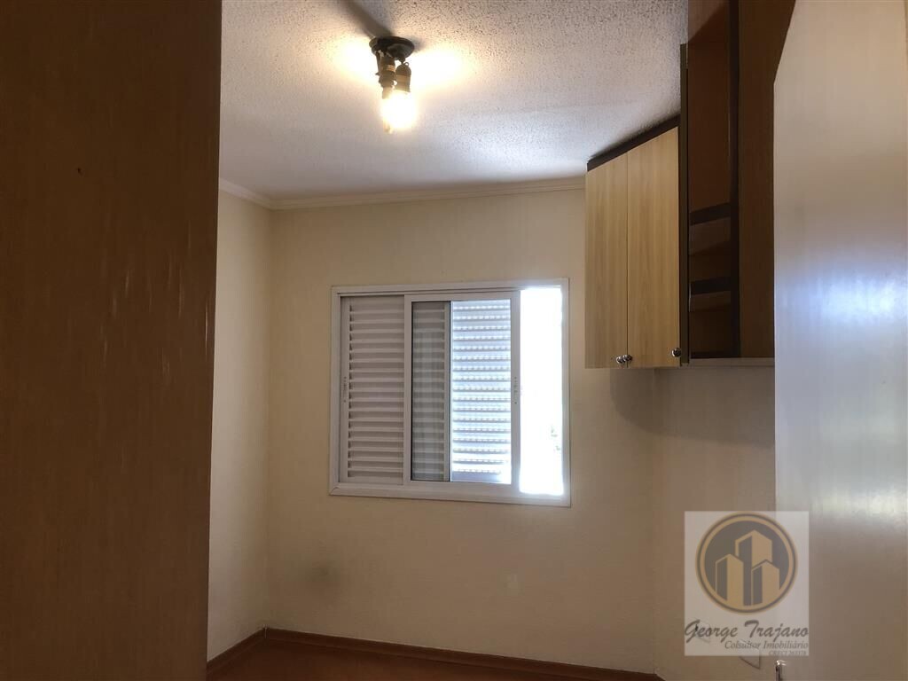 Casa para alugar com 4 quartos, 360m² - Foto 14