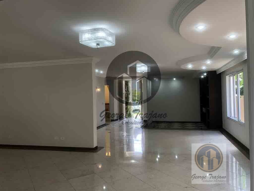 Casa para alugar com 4 quartos, 530m² - Foto 4