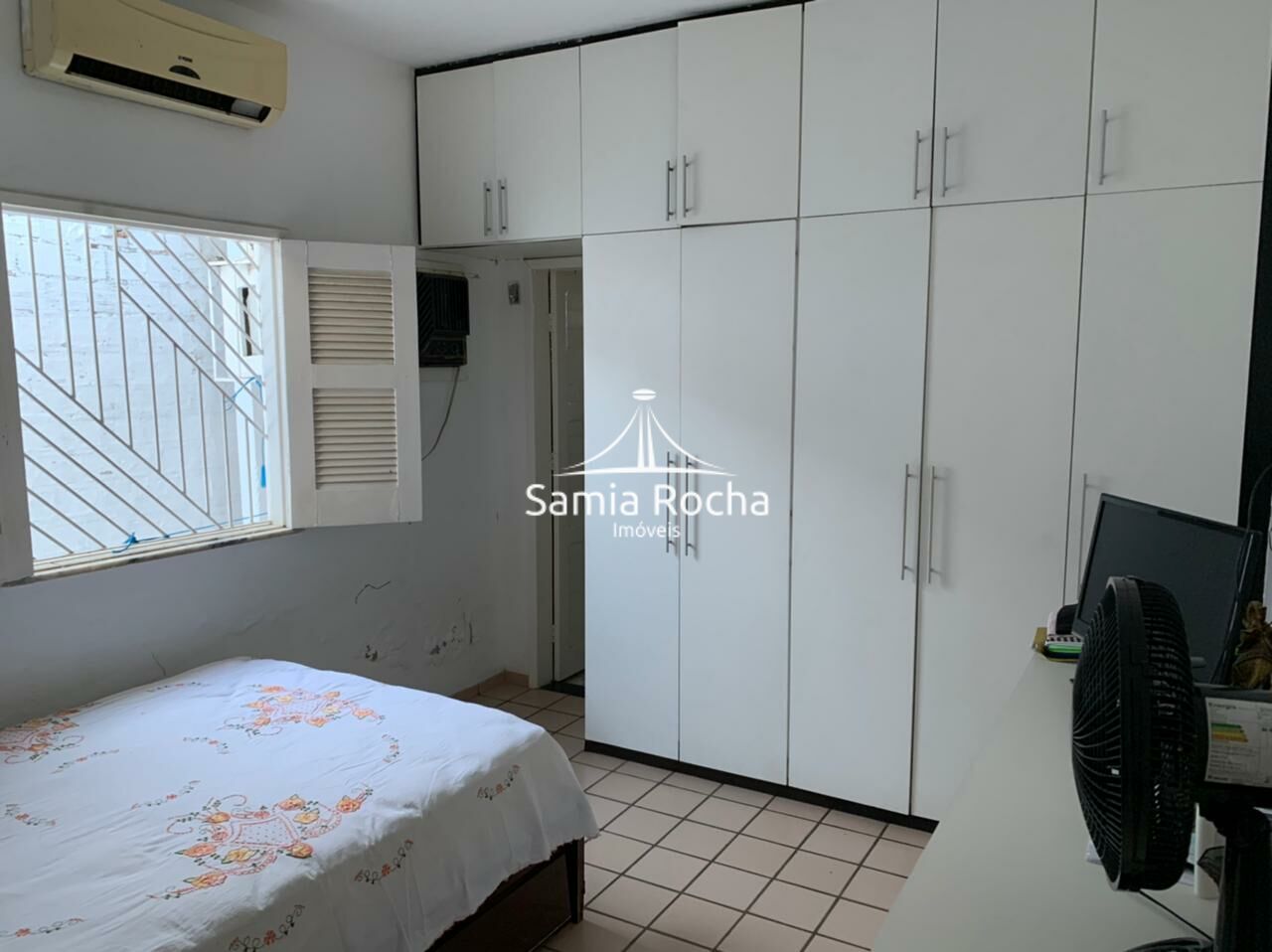 Casa à venda com 3 quartos, 390m² - Foto 8