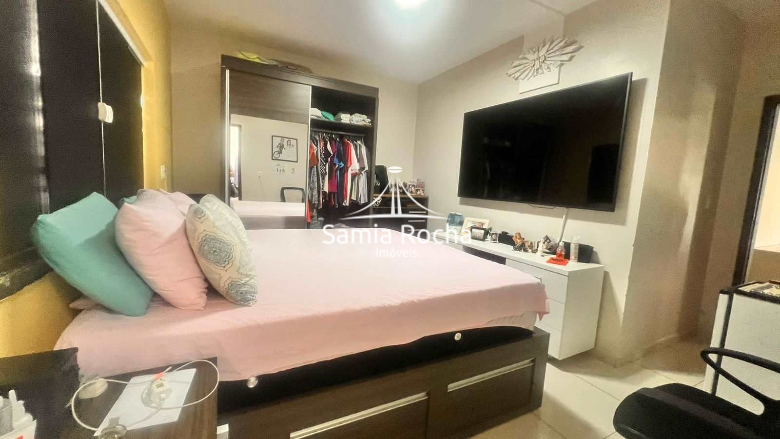 Casa à venda com 4 quartos, 306m² - Foto 11