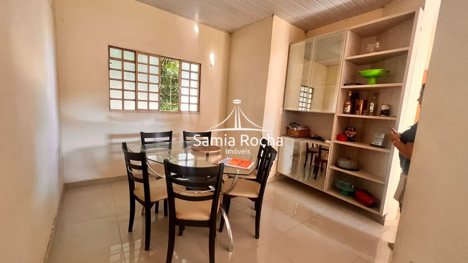 Casa à venda com 2 quartos, 80m² - Foto 11