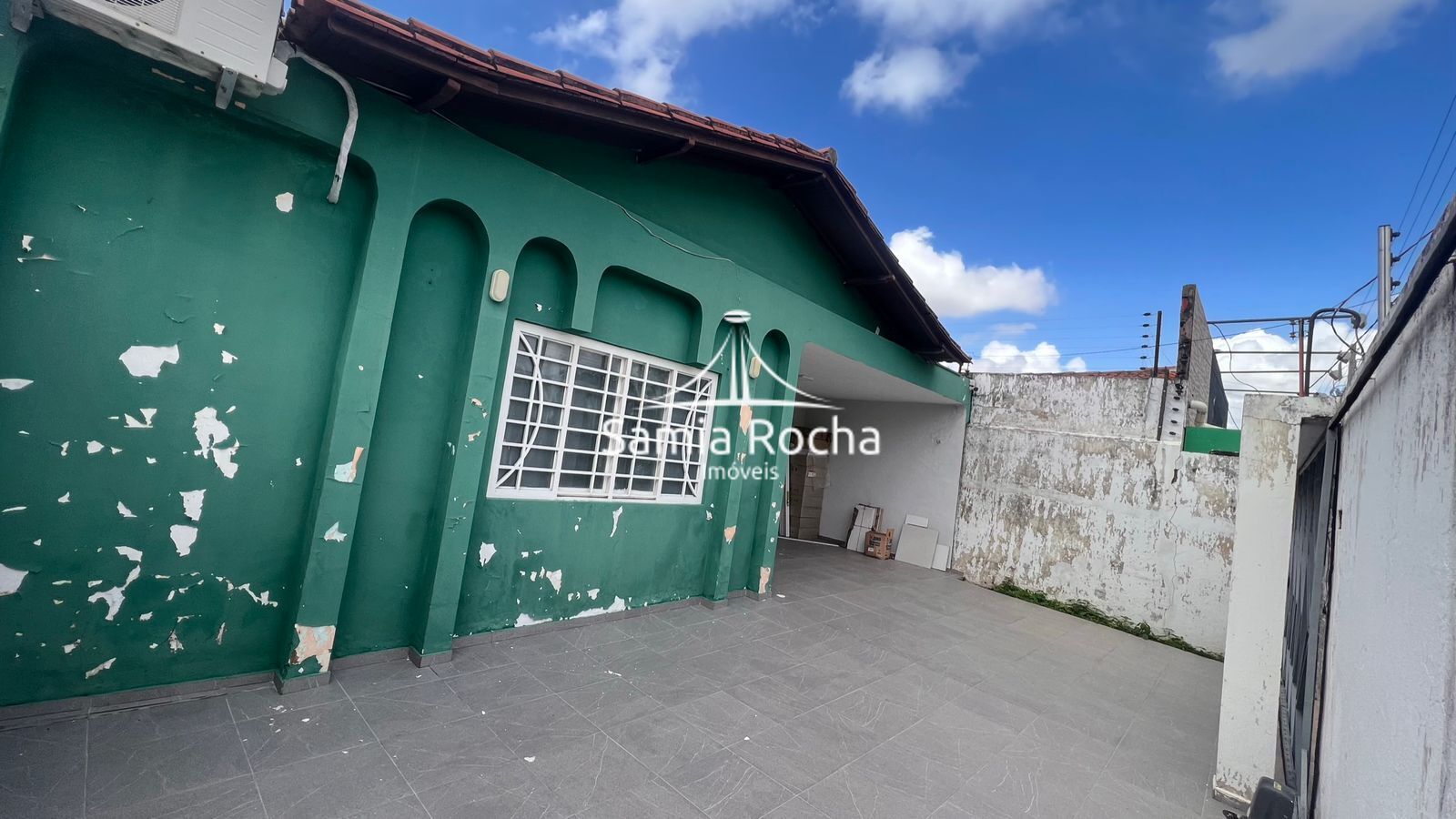 Casa à venda com 3 quartos, 160m² - Foto 2