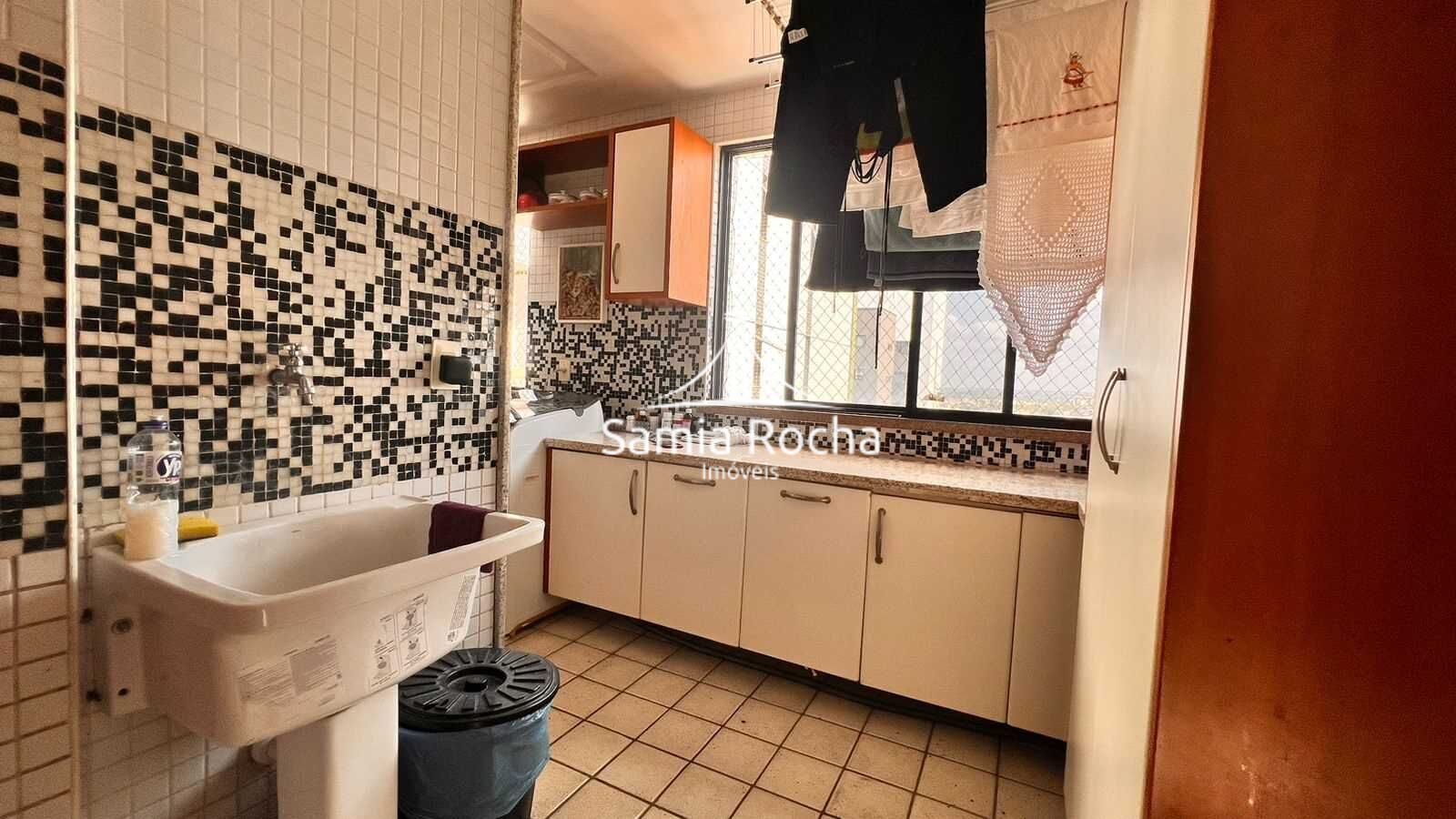 Apartamento à venda com 4 quartos, 275m² - Foto 14