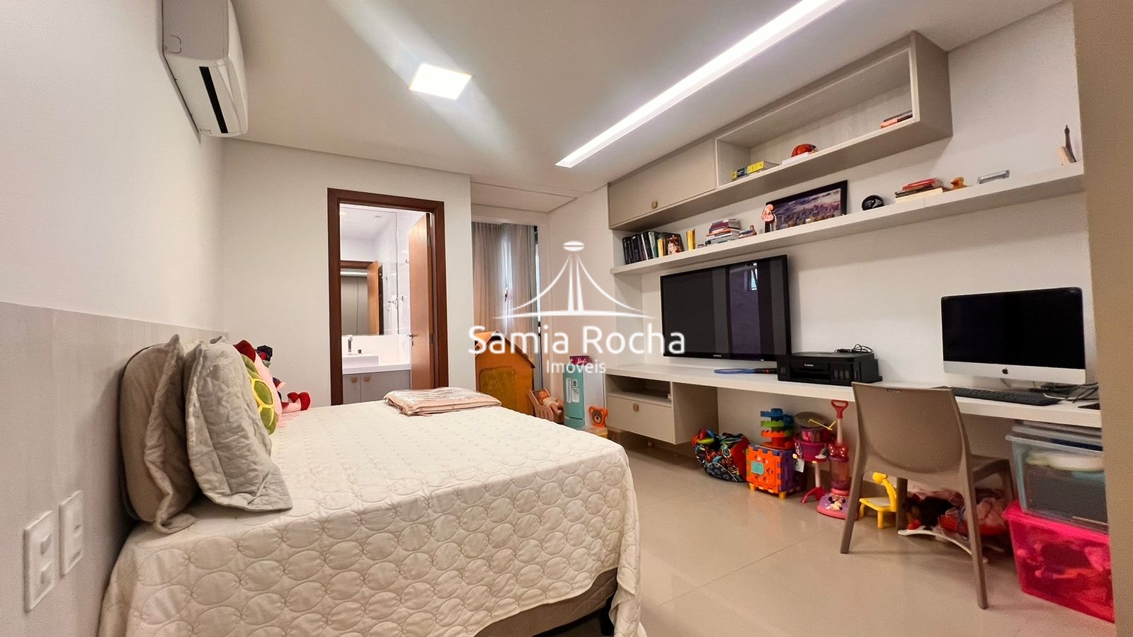 Apartamento à venda com 4 quartos, 225m² - Foto 19