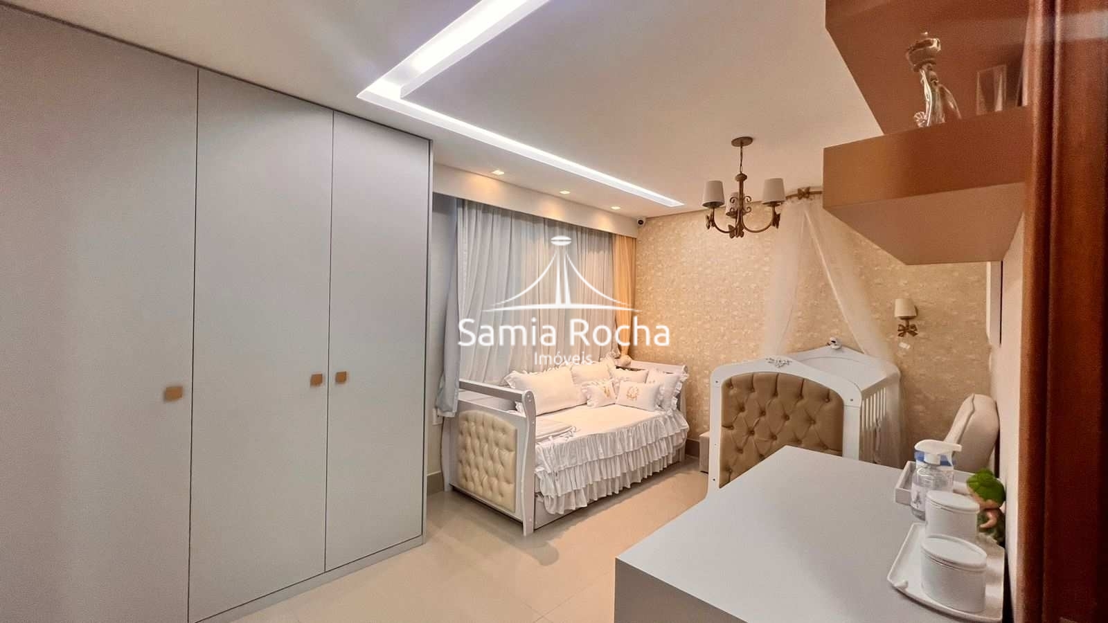 Apartamento à venda com 4 quartos, 225m² - Foto 21