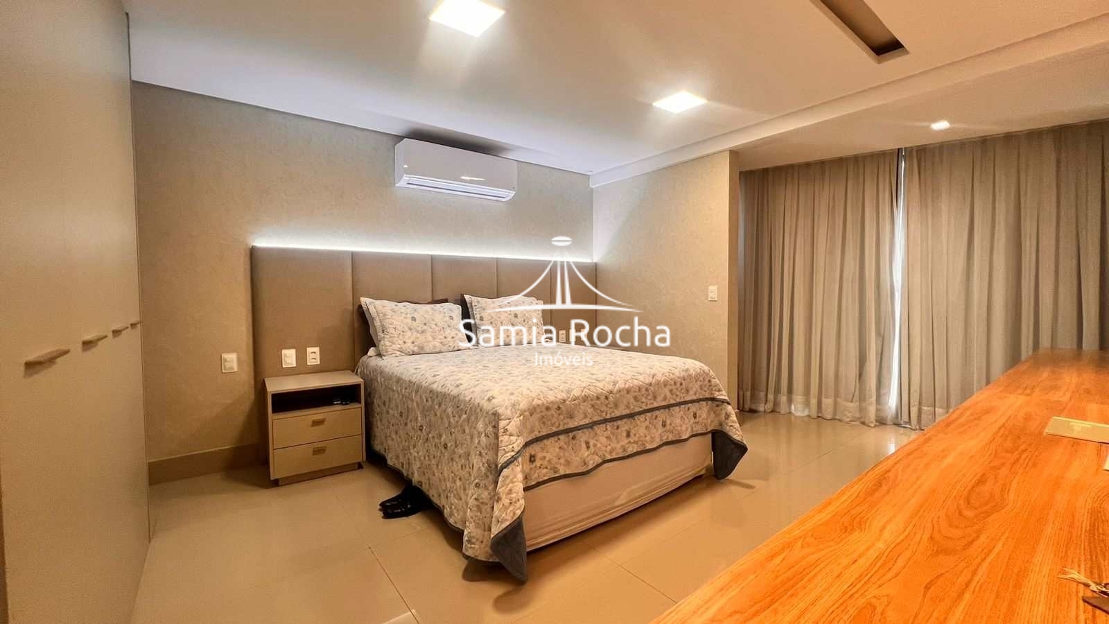 Apartamento à venda com 4 quartos, 225m² - Foto 25