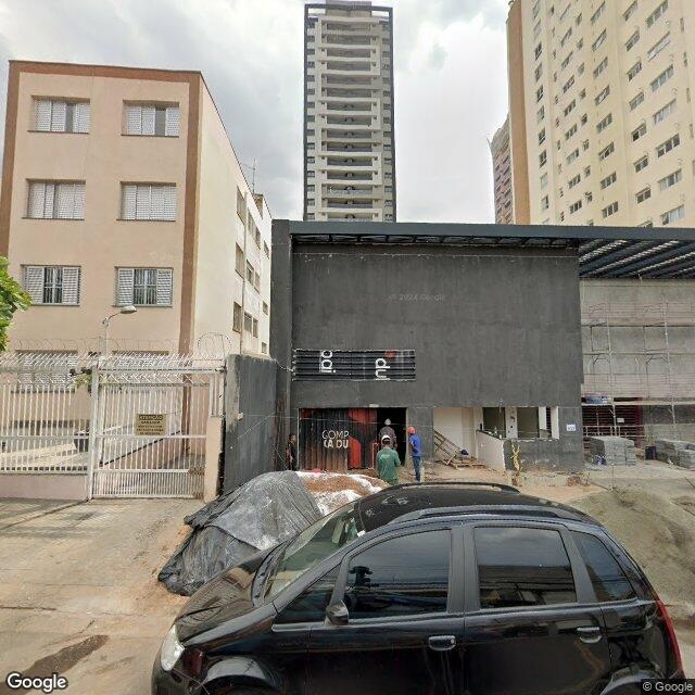 Imagem estática do "Street View" da localização