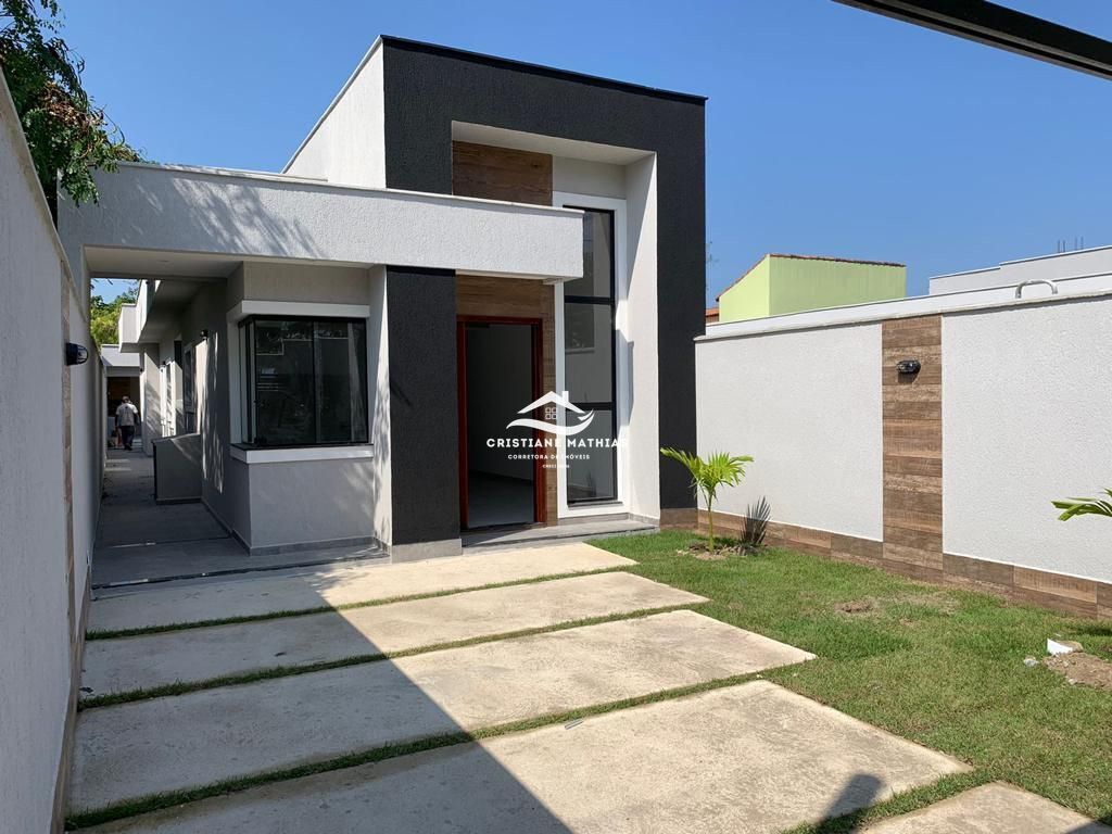 Casa à venda com 3 quartos, 114m² - Foto 1