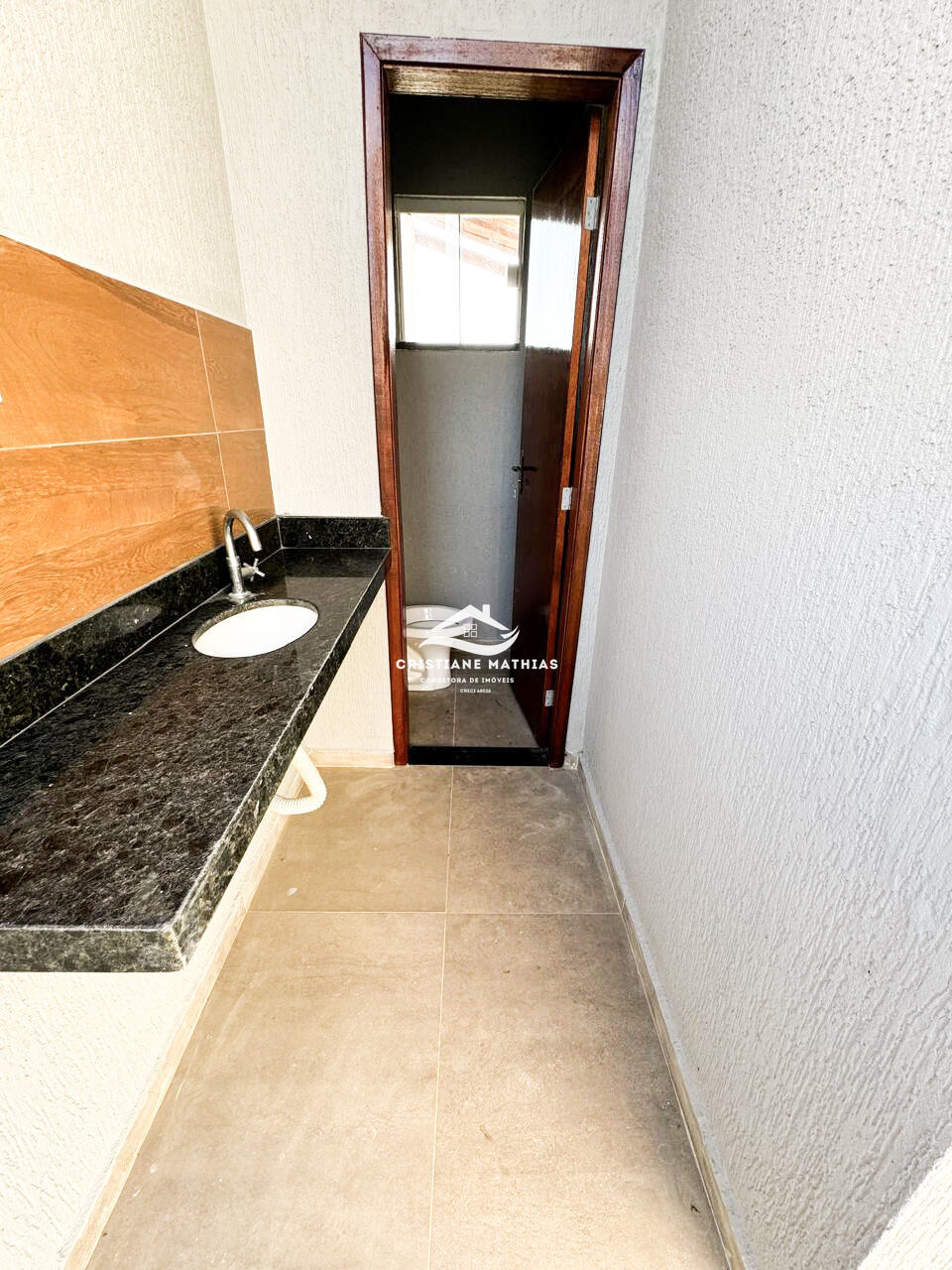 Casa à venda com 3 quartos, 100m² - Foto 42