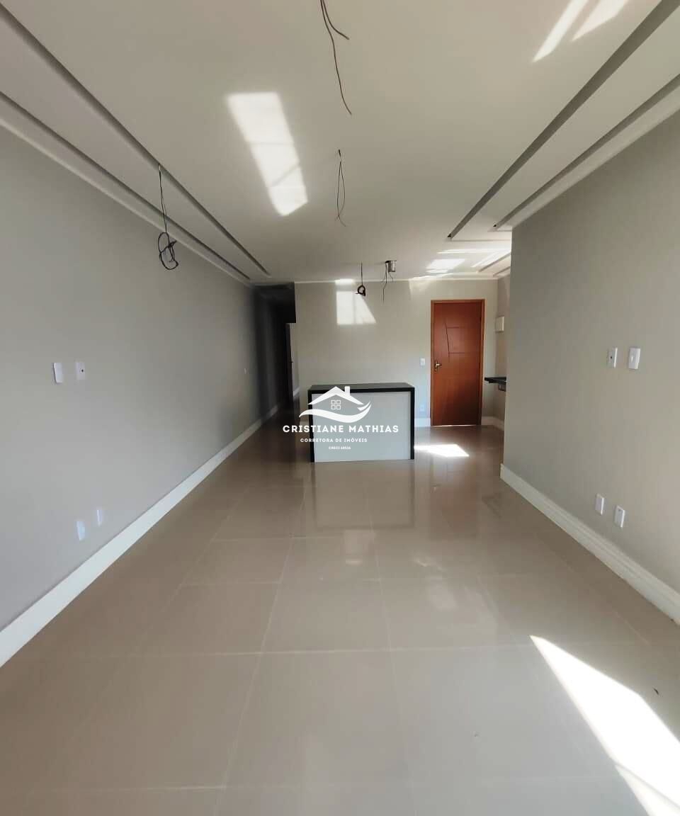 Casa à venda com 2 quartos, 77m² - Foto 4