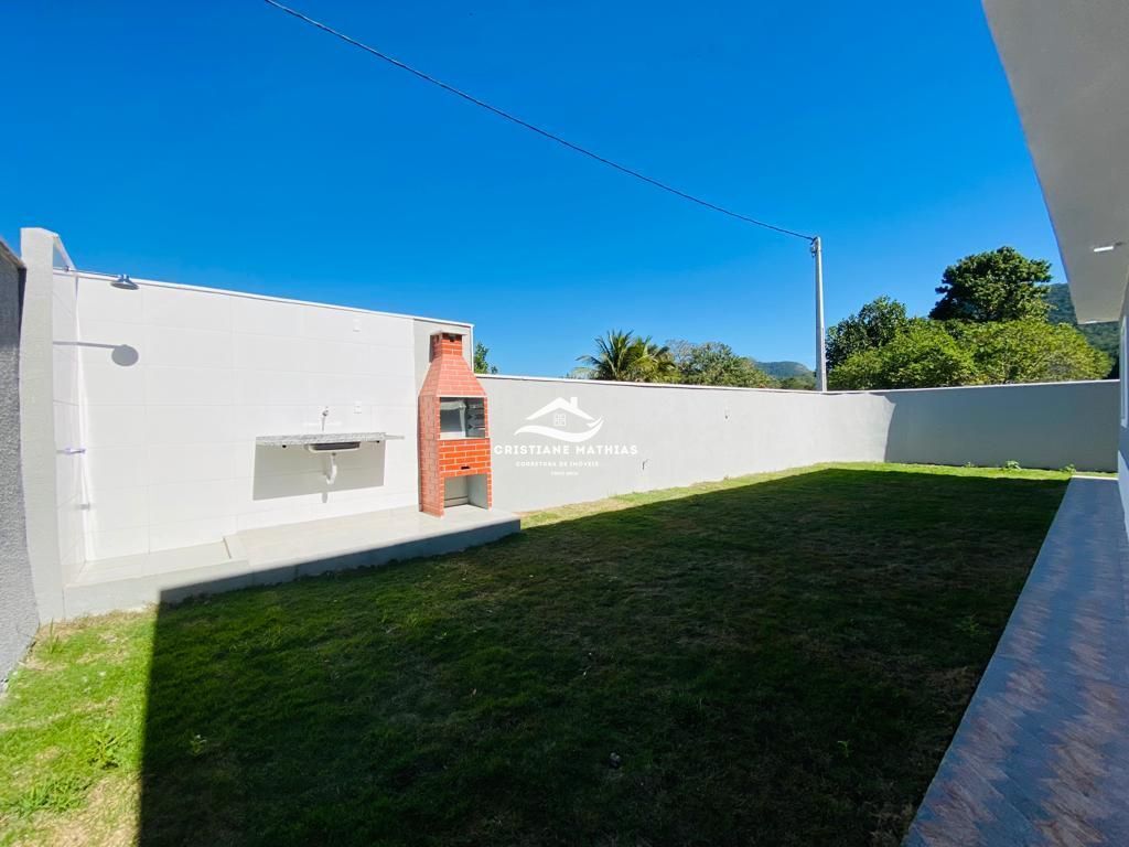 Casa à venda com 3 quartos, 100m² - Foto 3