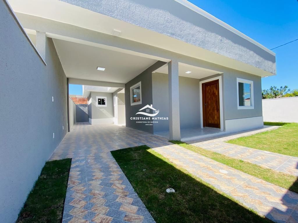 Casa à venda com 3 quartos, 100m² - Foto 1