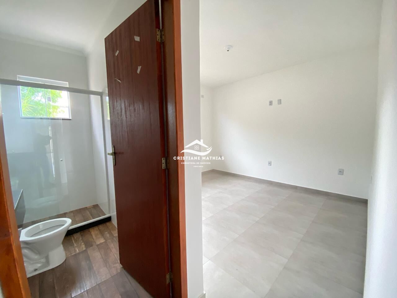 Casa à venda com 2 quartos, 70m² - Foto 17